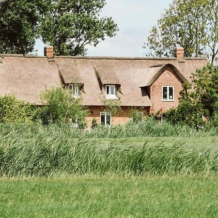 Huus Uelvesbuell - Total Villa Exterior photo